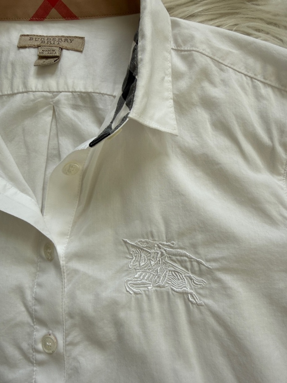 Burberry Brit White Button-Front Shirt with Check Cuff & Neck Detail Size SP - Picture 8 of 15